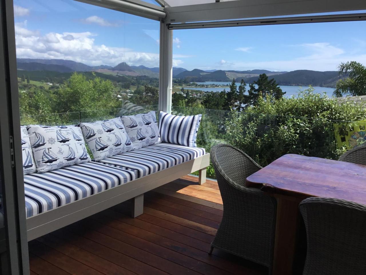 Stunning Views Bed, Breakfast & Health Retreat Bed and Breakfast Whangamata Buitenkant foto